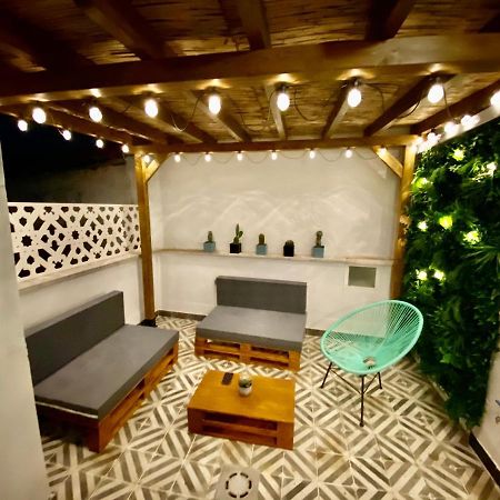 Precioso Atico Con Terraza En El Centro De Madrid Amazing Penthouse In Madrid Center Apartment ภายนอก รูปภาพ