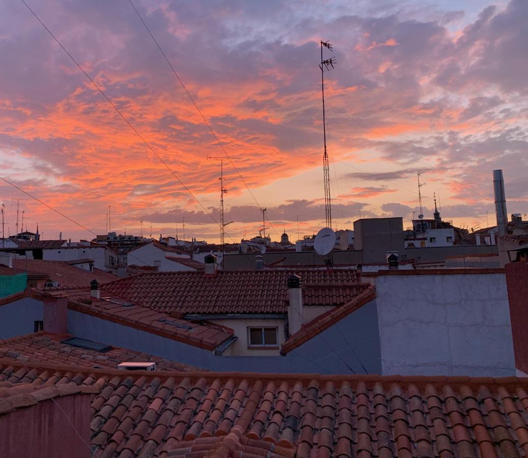 Precioso Atico Con Terraza En El Centro De Madrid Amazing Penthouse In Madrid Center Apartment ภายนอก รูปภาพ