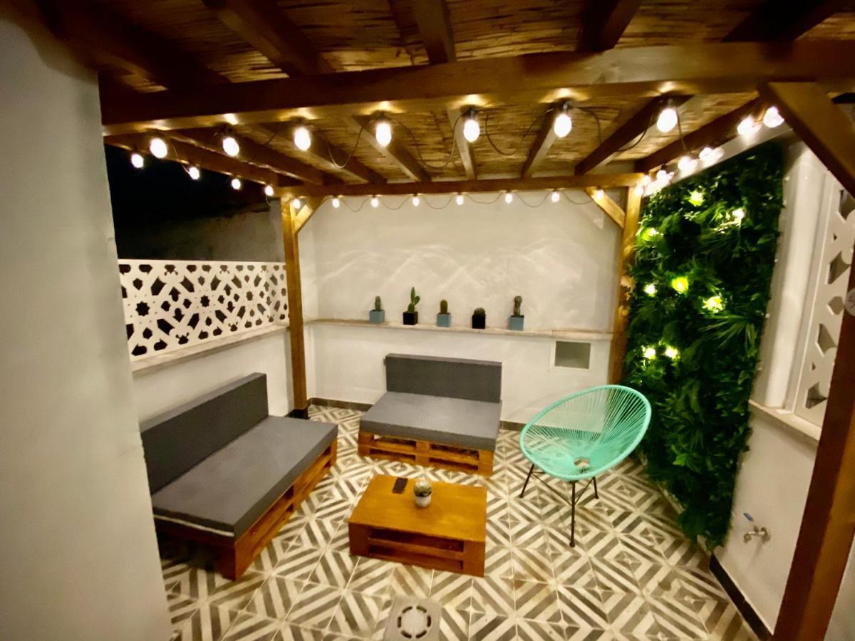 Precioso Atico Con Terraza En El Centro De Madrid Amazing Penthouse In Madrid Center Apartment ภายนอก รูปภาพ