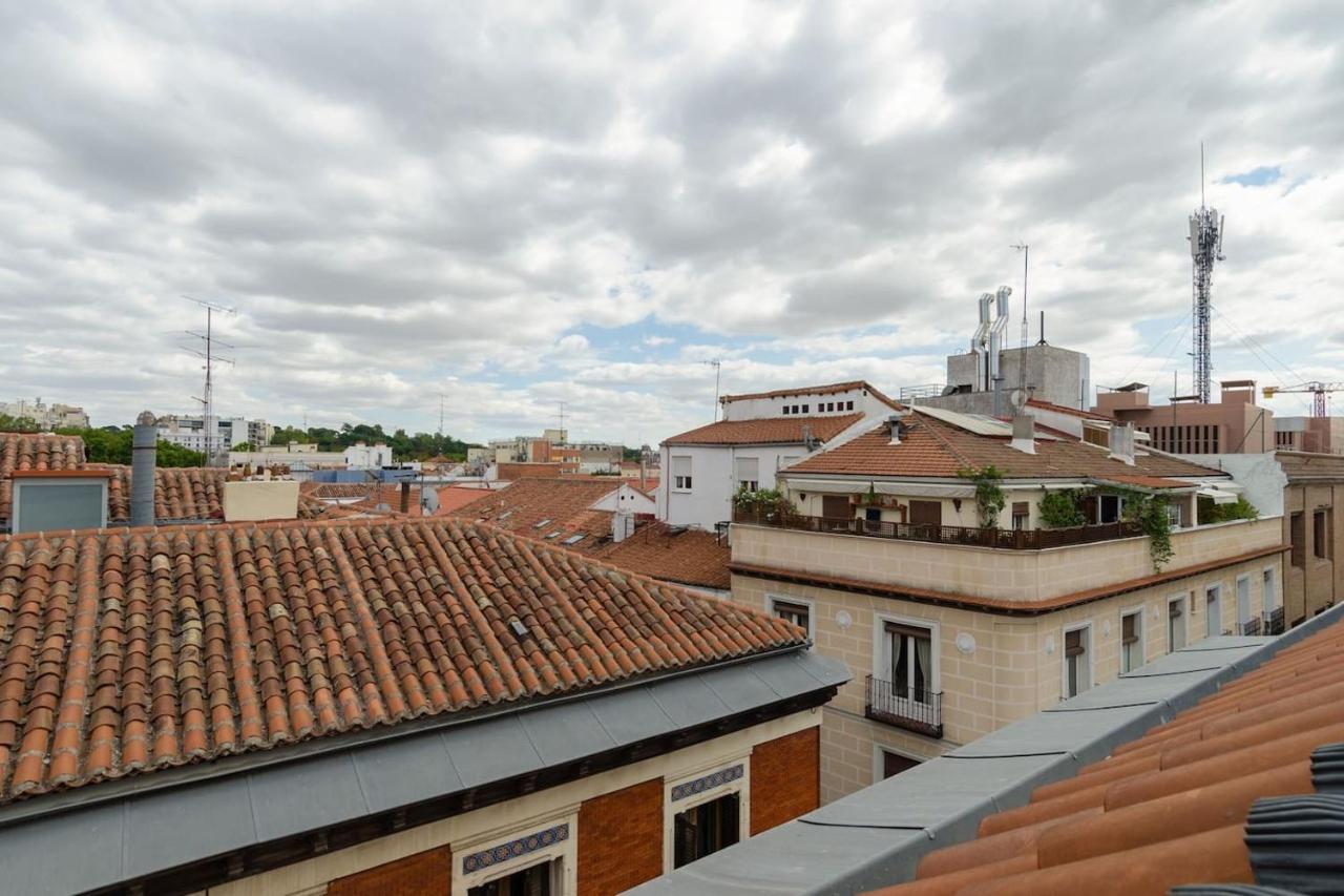 Precioso Atico Con Terraza En El Centro De Madrid Amazing Penthouse In Madrid Center Apartment ภายนอก รูปภาพ